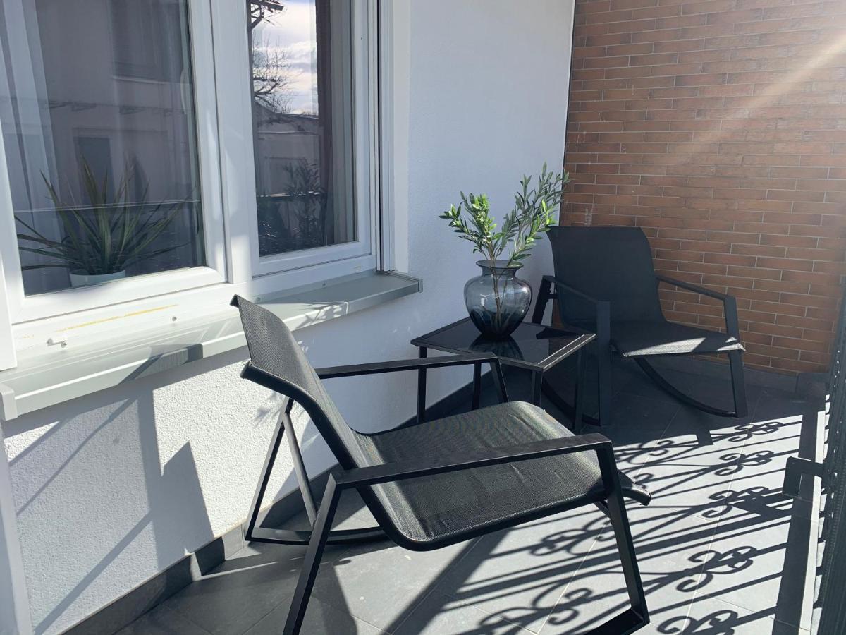 Prime Host Balcony Appartement Karlsruhe